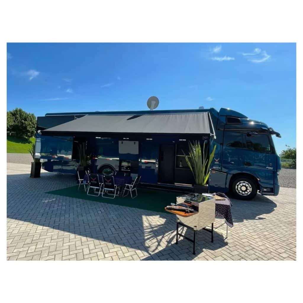 Motorhome em Mercedes Fábrica Vegini Motorhome