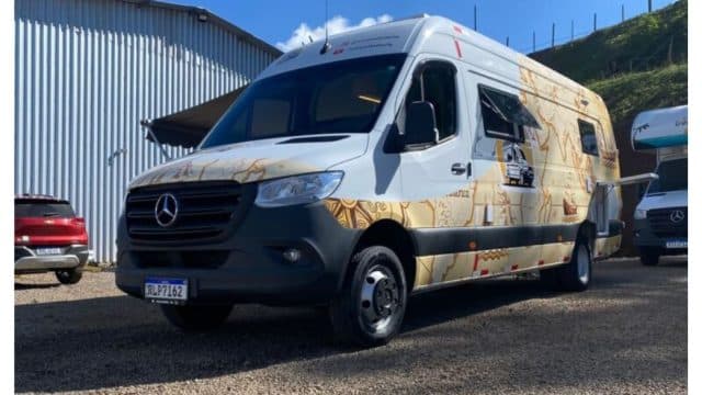 Van da Fábrica Monte Carlo Motorhomes