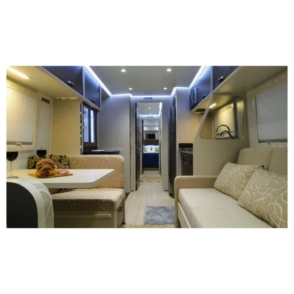Design Interno Motorhome ônibus da Fábrica Trailemar Motorhomes