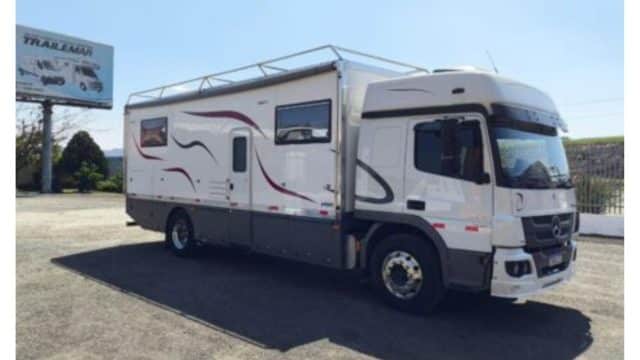 Motorhome em Caminhão Volvo da Empresa MP Motorhomes